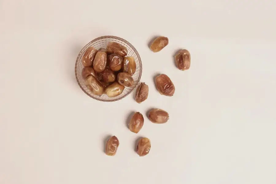 Dattes et café arabe, la collation traditionnelle de la rupture du jeûne